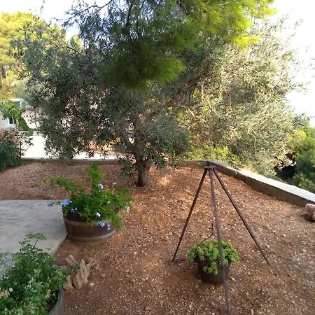Elvira Apartment Sveta Nedelja (Hvar)